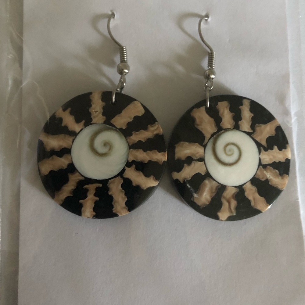Brand new handmade Earrings from Indonesia
